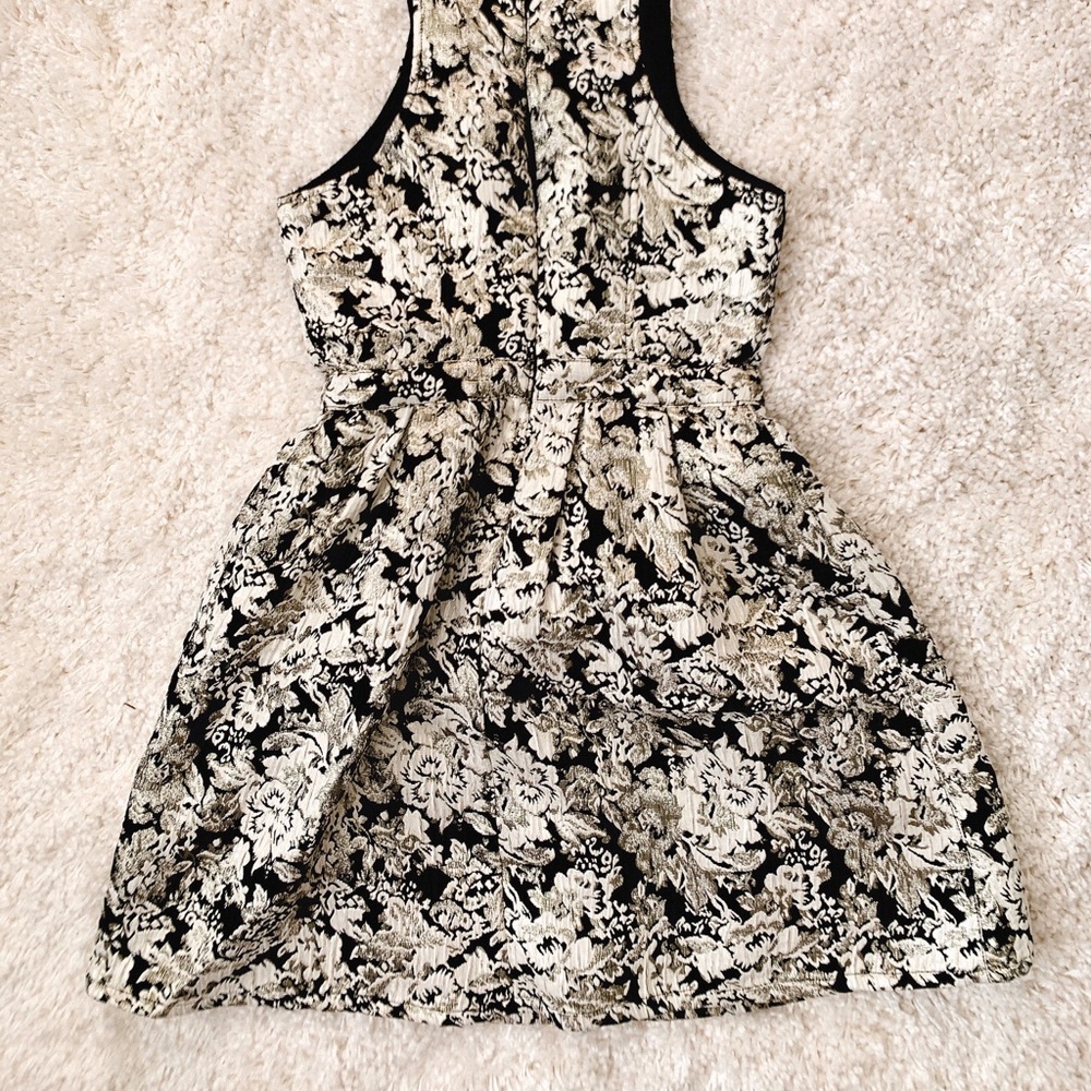 Abercrombie dress - Picture 4 of 4